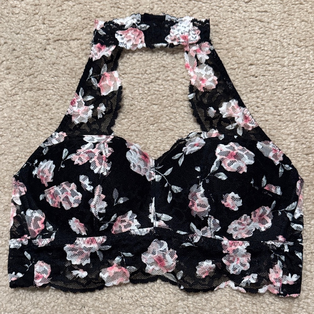 PINK Victoria's Secret Black Lace Bralette